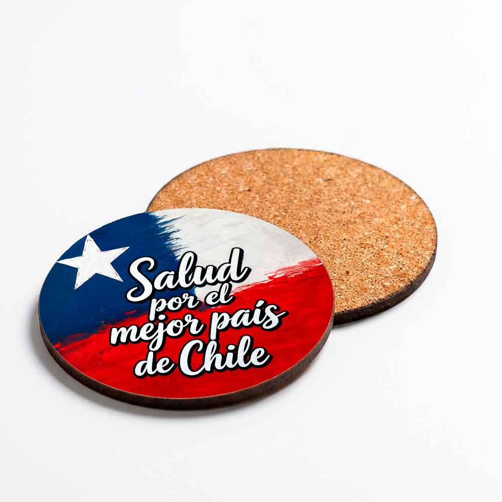 Posavasos de Fiestas Patrias con la bandera de Chile y la frase Salud por el mejor país de Chile, MDF redondo con base de corcho